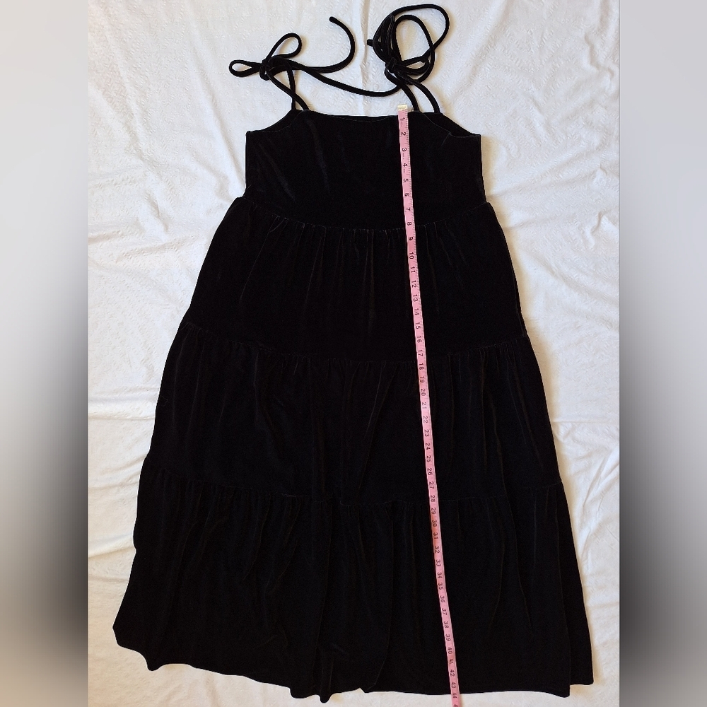 ZAIKAMOYA Black Spaghetti Strap Sleeveless Velvet Maxi Dress - Picture 4 of 7